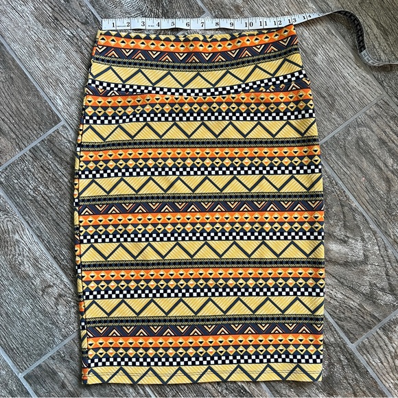 BUNDLE LulaRoe Cassie Stetchy Pencil Skirt, Size Small, Mint Paisley, Orange Geo - Picture 11 of 14